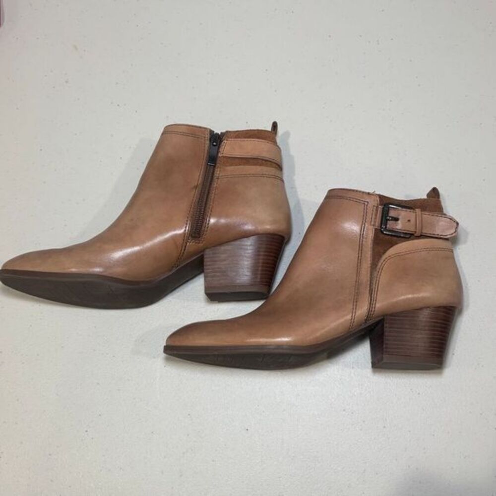 Franco Sarto NWOT L-Garda Tan‎ Leather Ankle Boots Women's 7 Buckle Zipper - Picture 2 of 8